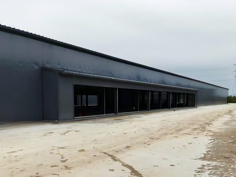 肉鸡笼现场安装